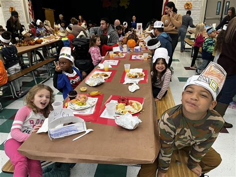 Bowen Kindergarteners Show Gratitude With Friendsgiving Breakfast