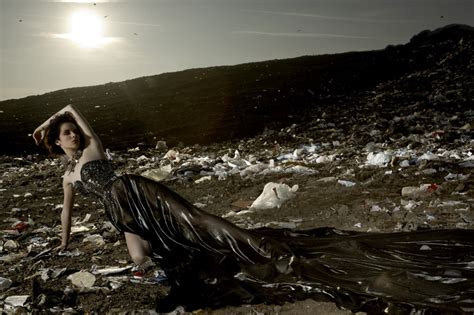 Americas Next Top Model Cycle 16 Garbage Dump Photoshoot Americas