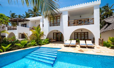 The zone, known as nagueles, is home se requiere año por adelantado. Villa Plus customers find holiday villas they've paid for ...