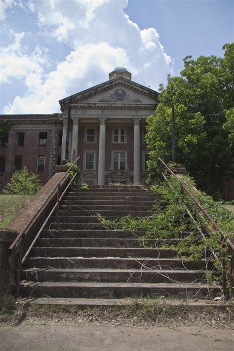 Abandoned Georgia State Sanitarium Derelict 172 Years Later
