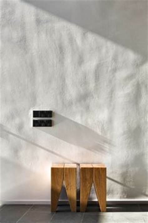 Unlike painted surfaces, polished plaster finishes are easy to clean and extremely durable. Plaster Texture