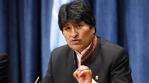 Bolivia Weighs Regulating Social Media Cnn