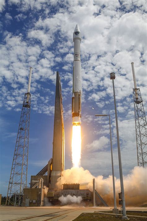 Photos Atlas 5 Rocket Soars Spaceflight Now