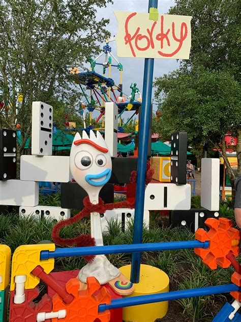 Forky Has Arrived In Toy Story Land Chip And Company Disney