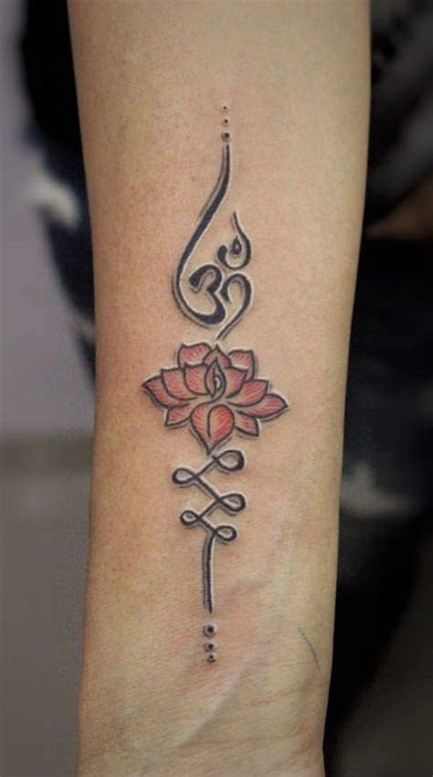 33 Iconic Hindu Tattoos That Will Inspire You | Om tattoo ...