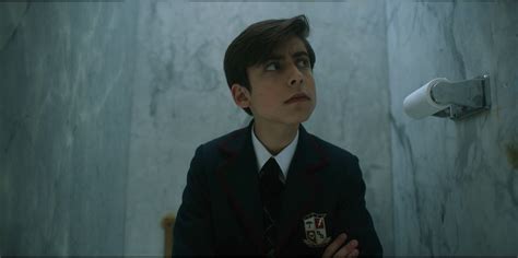 Aidan Gallagher As Number 5 In Season 1 Episode 6 Of The Umbrella