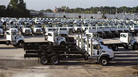 Custom Truck One Source Single Handedly Revives Blue River Valley