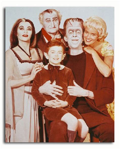 Ss3154437 Movie Picture Of The Munsters Buy Celebrity Photos And