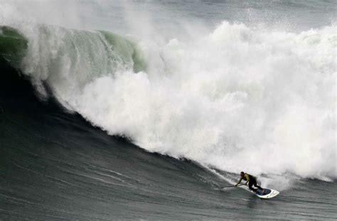 Extreme Surfer May Have Caught Record 100 Foot Wave