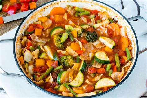 190 calories, 3.5 grams fat, 0 grams saturated, 6. Eat this Skinny Vegetable Soup for Inflammation and Weight ...