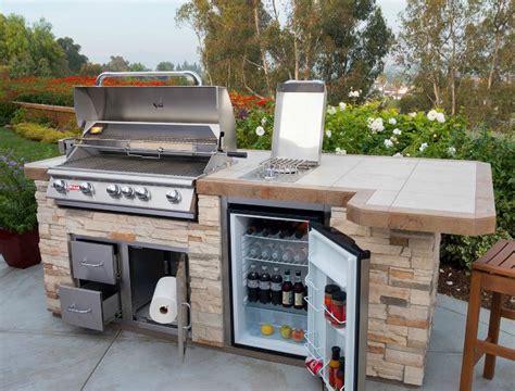 Bbq Islands And Outdoor Kitchens