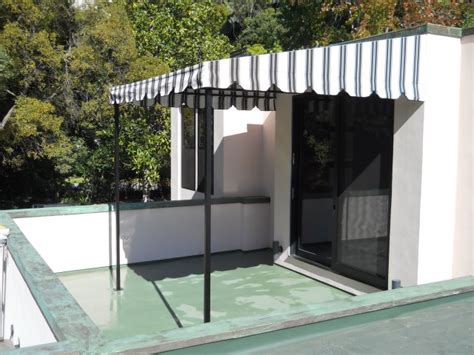 Ada saja inovasi baru dari para perancang yang membuat hunian atau rumah terlihat lebih indah. Model & Desain Canopy Kain Minimalis Untuk Rumah - Braja ...