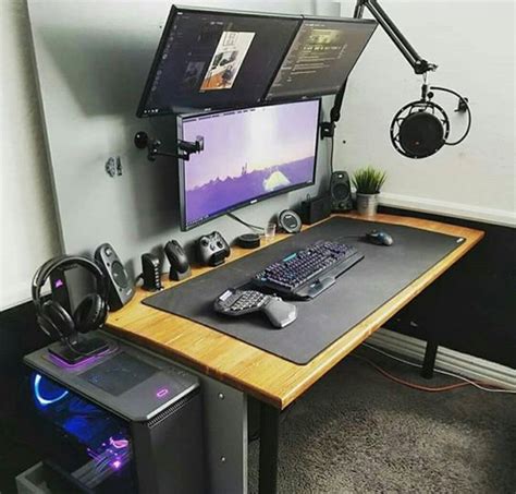 I'm not going to lie, for a long time i was an xbox fan boy and only played on the xbox… but since the ps4's release i can honestly say that playstation is killing xbox with some of the most amazing exclusive games that even pc gamers are jealous of. 25 Cool And Stylish Gaming Desks For Teenage Boys ...