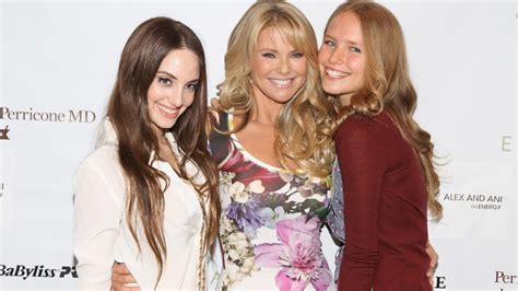 Christie Brinkley 65 Sizzles In Swimsuit Snap Alongside Two Daughters