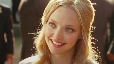Letters To Juliet Official Trailer Amanda Seyfried YouTube