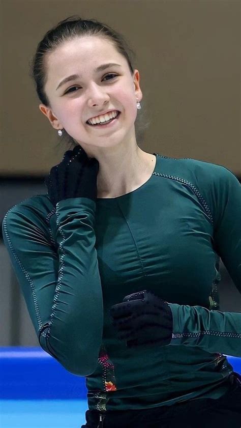 Камила Валиева Фигурное катание Катание на коньках Спортивная фотография