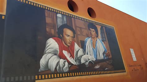 Clicca per trovare altre aziende che forniscono servizi simili o affini a quelli offerti da questa. (FOTOGALLERY) Street Art Tour vesuviano: alla ricerca ...