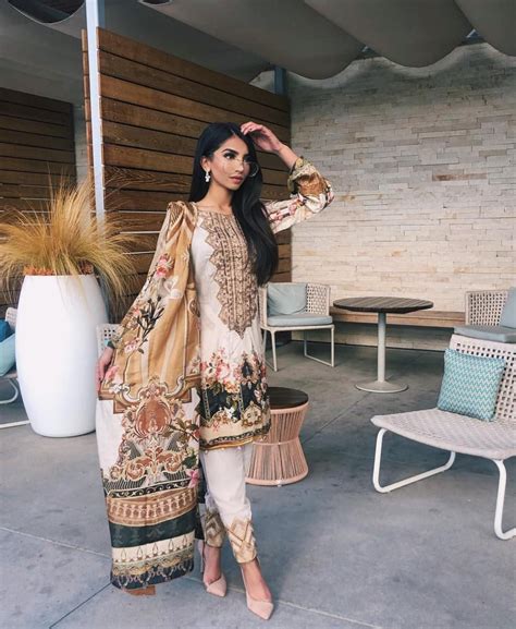 Pakistan Street Style On Instagram “repost From Jasmineasif 🖤🖤