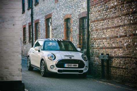 Mini To Auction One Off Royal Wedding Mini At Goodwood Festival Of