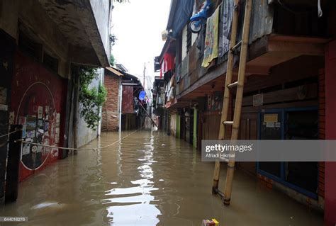 Flood Victims 243 Residents Sue Jakarta Governor Anies Baswedan Rp 423 Billion Nusantarapol