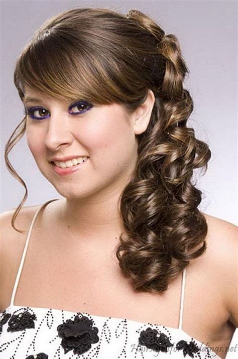Indian Bridal Hairstyle For Round Faces Wavy Haircut
