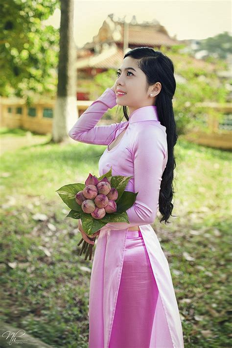 All Sizes Áo Dài Flickr Photo Sharing Vietnamese Dress Purple Satin Ao Dai Long Coat