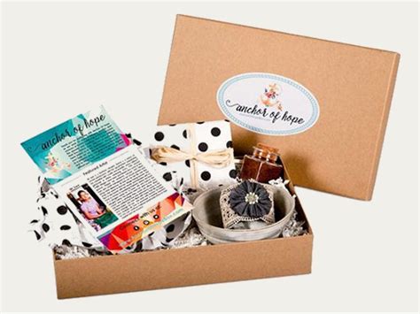 Custom Subscription Shipping Boxes With Logo Avail Free Shipping