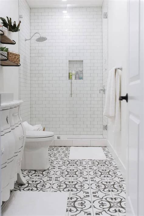 These are on the expensive side but porcelain tiles are more durable than other clay tiles like ceramic tiles, therefore, less likely to chip and are better suited to heavy usage areas such as bathroom floors. Pin by Cris Jon | Home Decor | Food R on Bathroom Remodel ...
