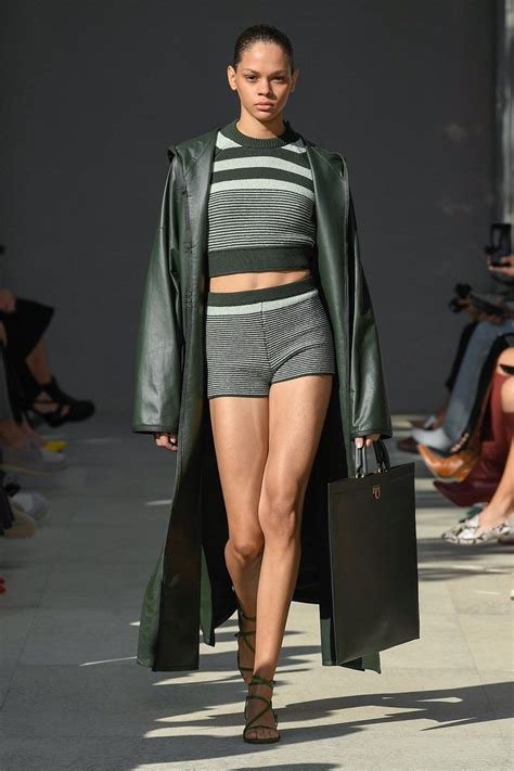 Short Shorts Spring 2020 Trend From Runway To Street The Impression