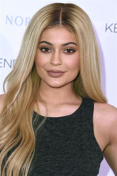 Kylie Jenner Wig Transformation Luxury Wigs Goldea