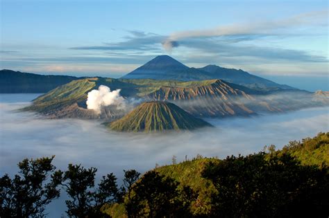 Mount Bromo Captivating Beauty Indonesia Tourism