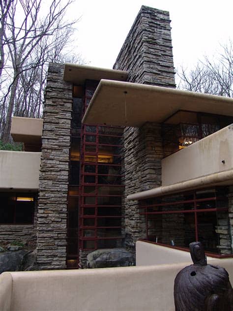 You can call at +34 985 84 67 90 or find more contact information. La Casa de la Cascada de Wright - estilos de vida ...