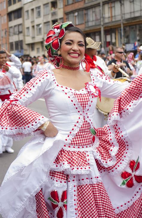 La Alegria Y El Sabor De Mi Gente Colombiana Vestidos Tipicos De