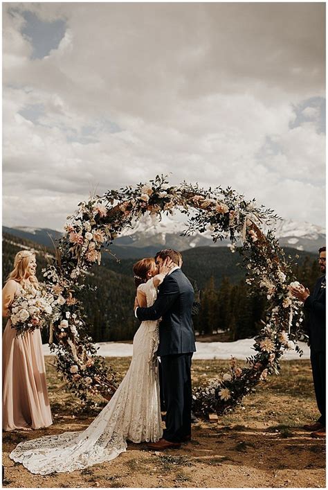 Erin, a professional wedding planner with swivel group events, shares some ideal destination wedding locations in colorado. Colorado Mountain Top Wedding | Colorado wedding venues ...