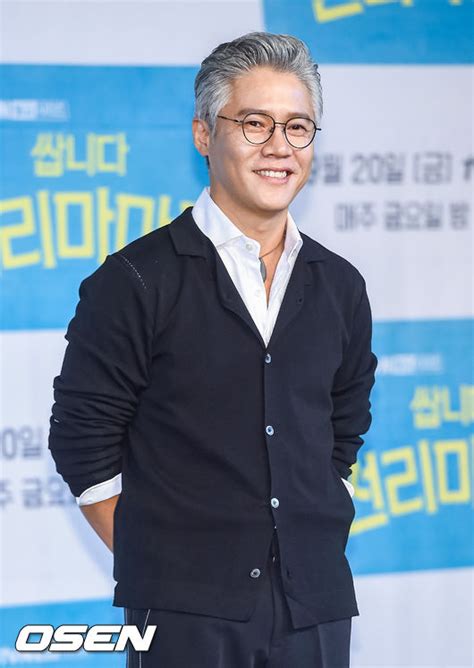 Cha eunwoo (차은우) birth name: 박호산, 문가영 아빠 된다..'여신강림' 뒷골목 휴그랜트 확정 공식