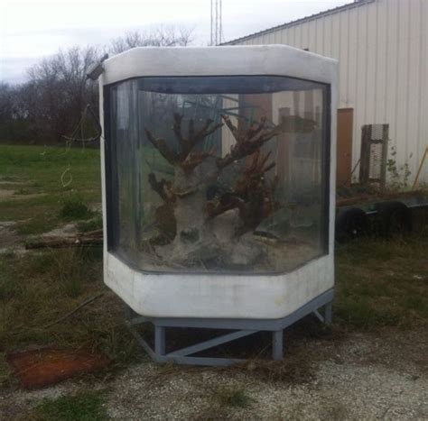 The latest ones are on apr 27, 2021 7 new aquarium tanks for sale results have been found in the last 90 days, which means that every. Giant Aquariums: 750 Gallon Commerial Aquarium