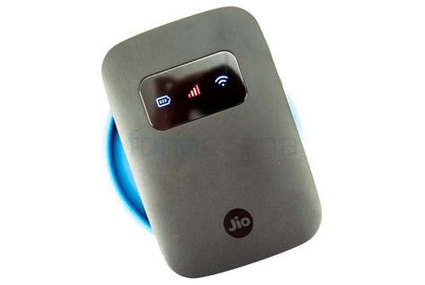 JioFi 3 4G Wireless Hotspot For Reliance Jio Unboxing
