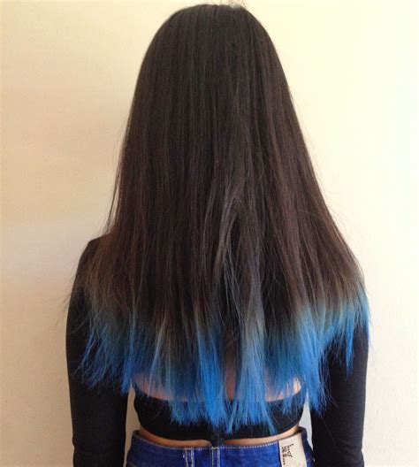 Pin De Ella Mcnulty En Hair Puntas De Pelo Azules Coloración De