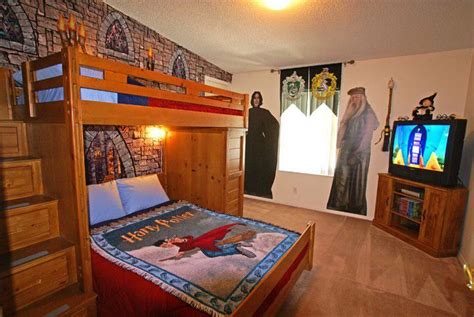 Harry potter and wizards theme bedrooms. children's room | Harry potter room, Harry potter room ...