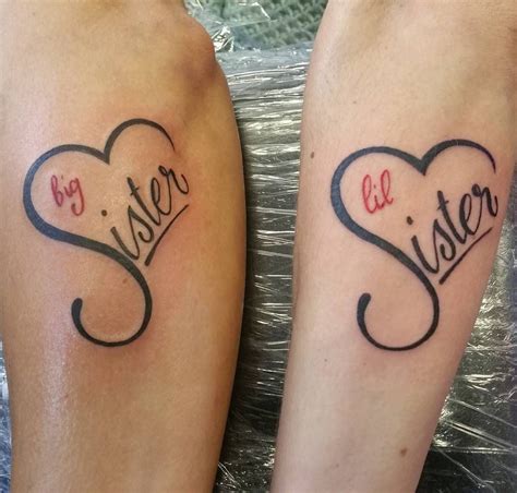 Heart Shaped Sister Tattoos Tatouage Soeurs Tatouage De Soeurs