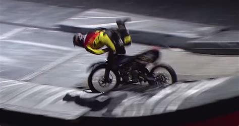 Nitro Circus Guys Are Tough As Nailsfmx Front Flip Unofficial Networks