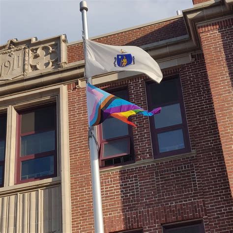 Gay Pride Flag Raising Kasapget