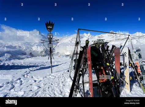 Winter Snow Zermatt Ski Resort Valais Canton Pennine Alps Southern