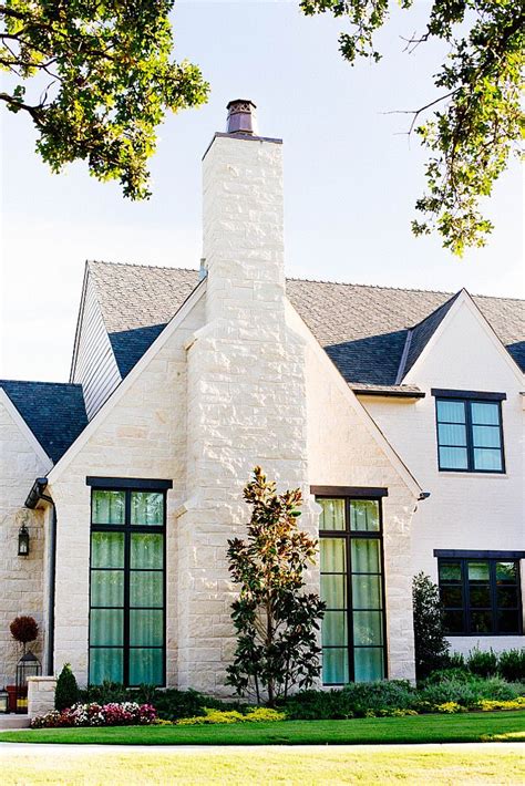 White Brick Farmhouse Exterior Colors Exterior Paint Colors For House