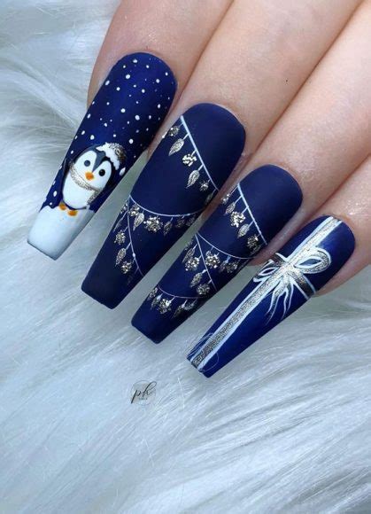 Pretty Festive Nail Colours And Designs 2020 Navy Blue Christmas Nails