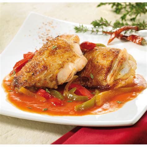 Poulet Basquaise au Piment d Espelette et pâtes fraîches