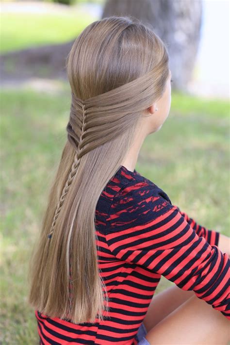 The layers don't look wimpy as the hairstyle gives weight. Mermaid Half Braid | Hairstyles for Long Hair | Cute Girls ...