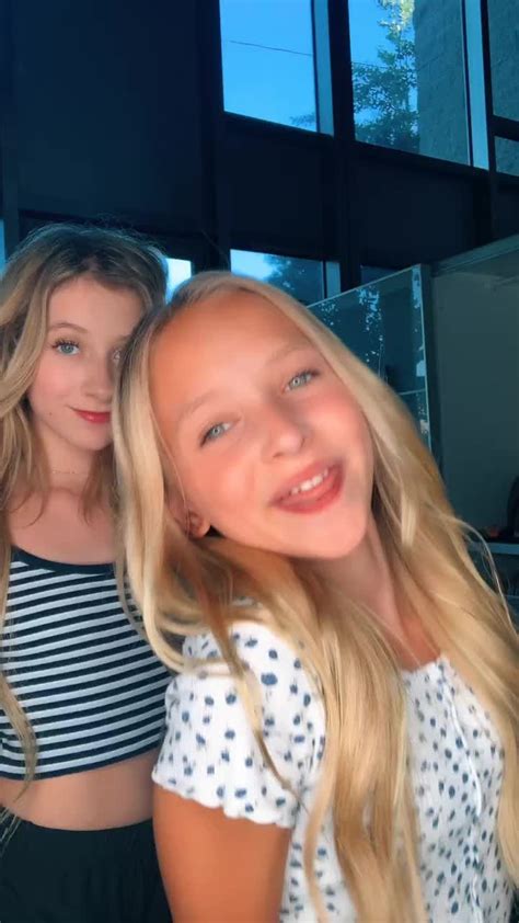 I want to be matching insta bios of song lyrics with my bff cause i have seen a lot on tiktok but we don`t really like any. Pin by Yeruby Dandrades on Tik tok | Cute little girl ...