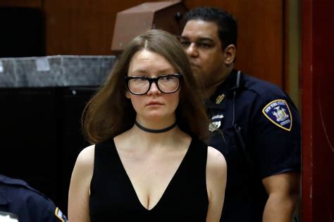 Anna Sorokin S Trial The Fake Heiress Appears In