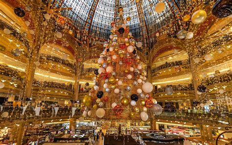 What To Do On Christmas Day In Paris